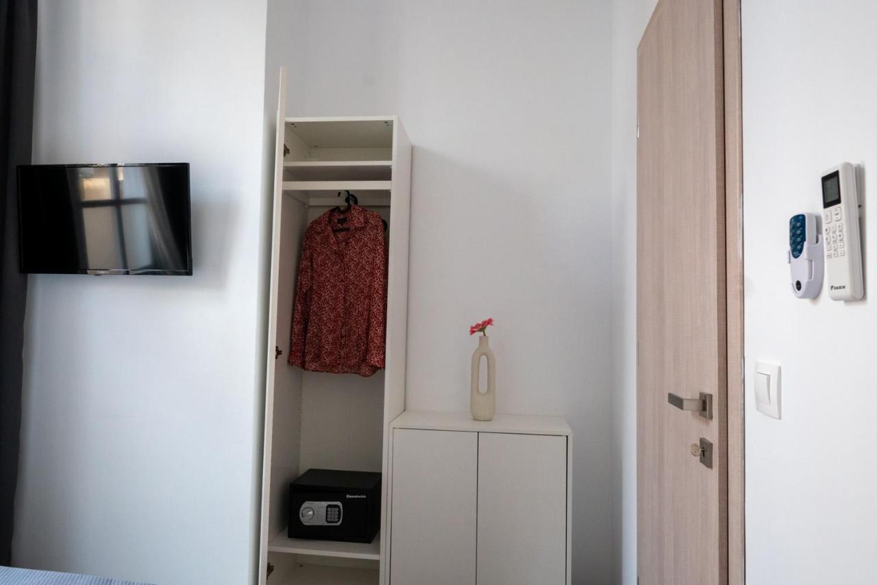 Central Suites Aegina 1 Ngoại thất bức ảnh