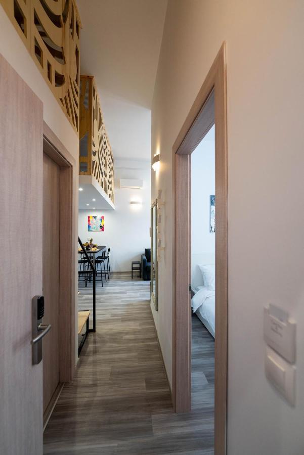 Central Suites Aegina 1 Ngoại thất bức ảnh
