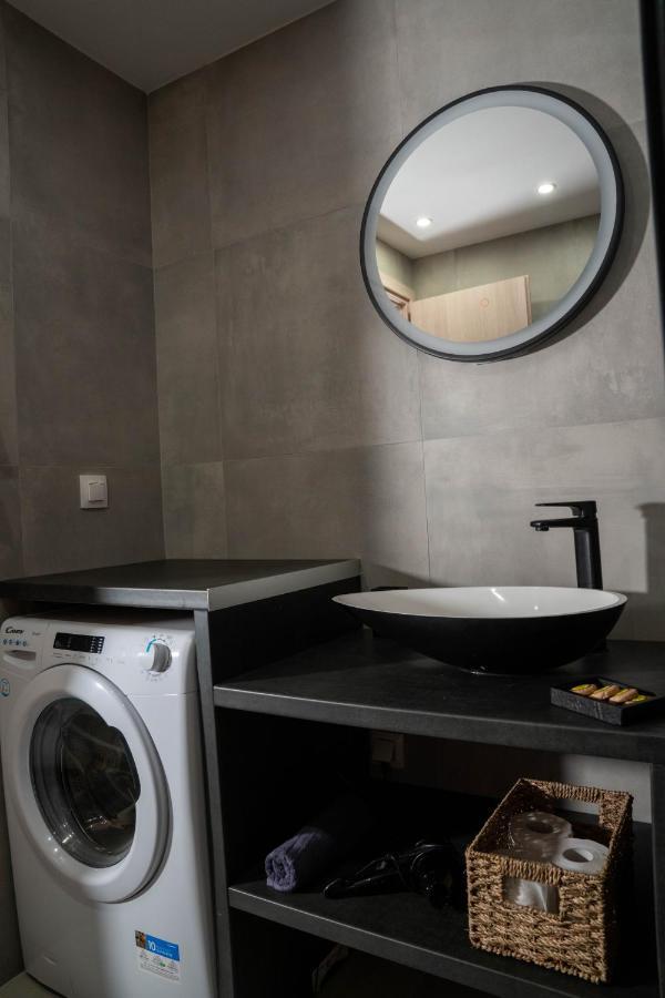 Central Suites Aegina 1 Ngoại thất bức ảnh