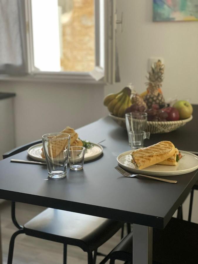 Central Suites Aegina 1 Ngoại thất bức ảnh