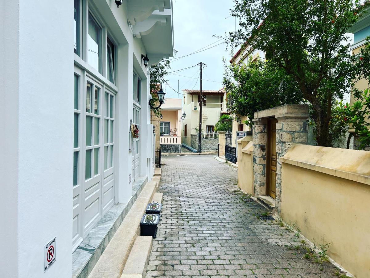 Central Suites Aegina 1 Ngoại thất bức ảnh